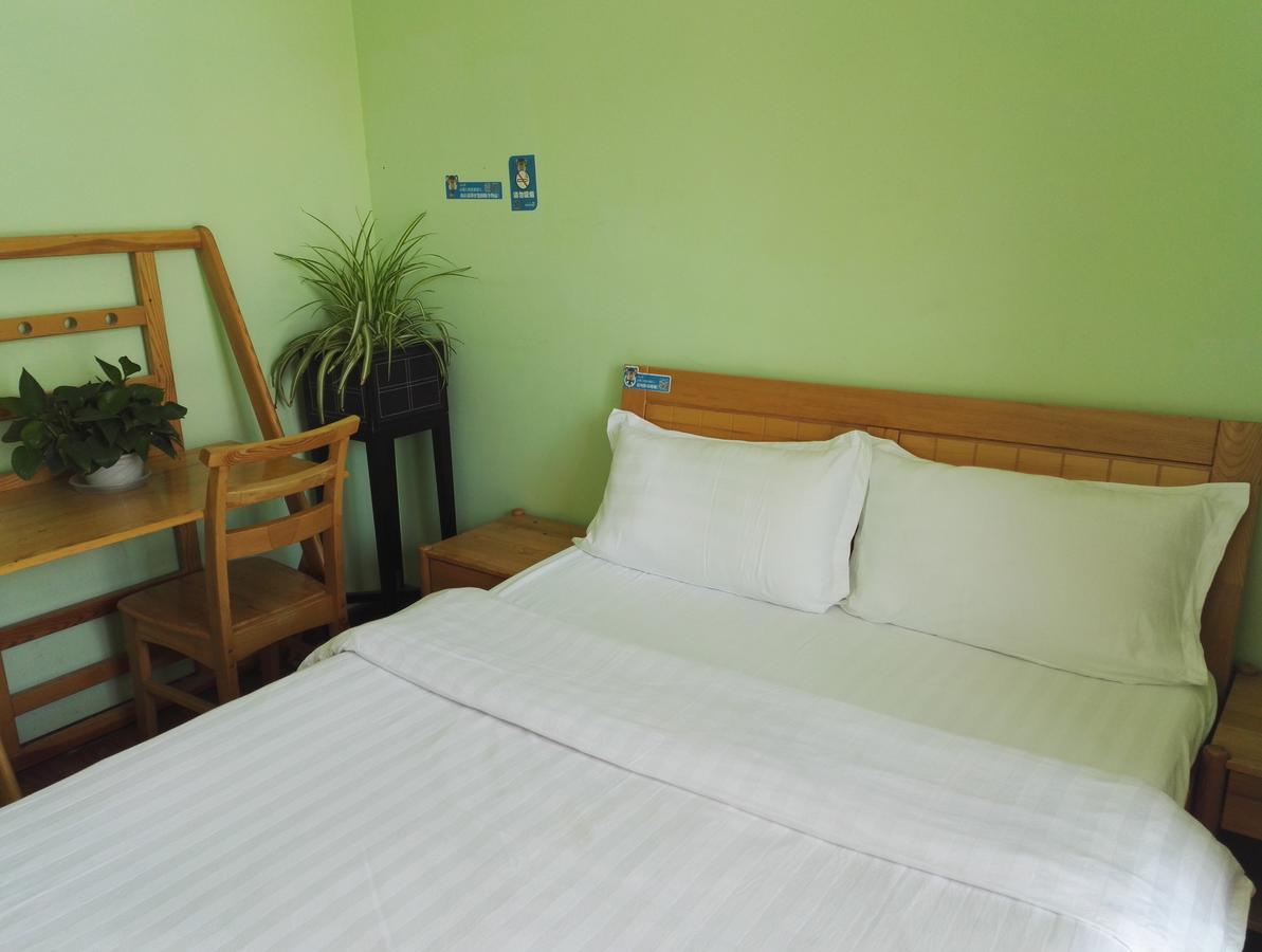 Lete Hostel Синин Экстерьер фото